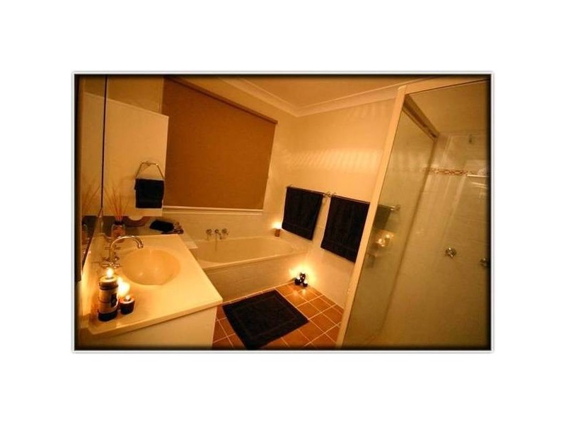 Eagle Heights QLD 4271