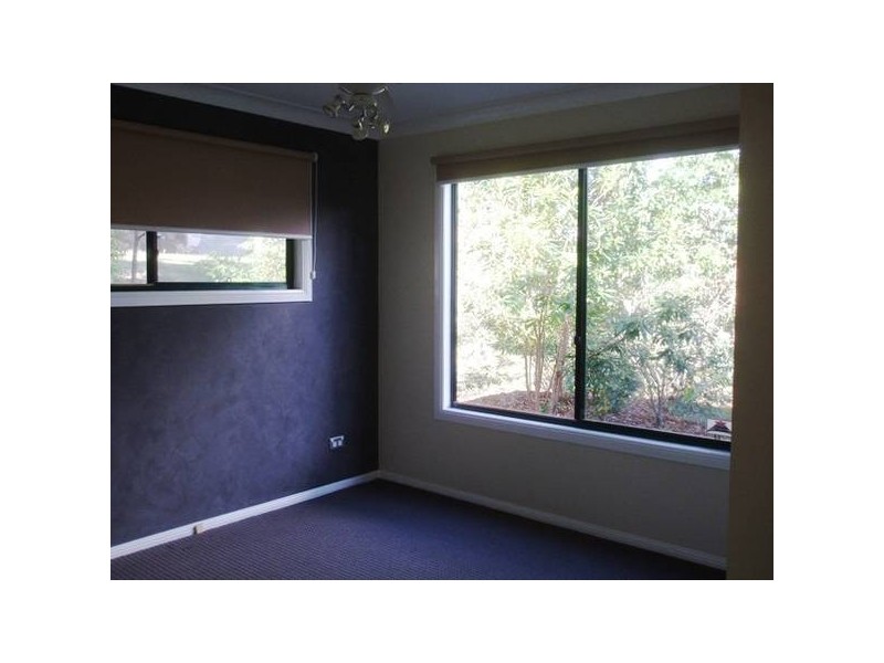 Eagle Heights QLD 4271