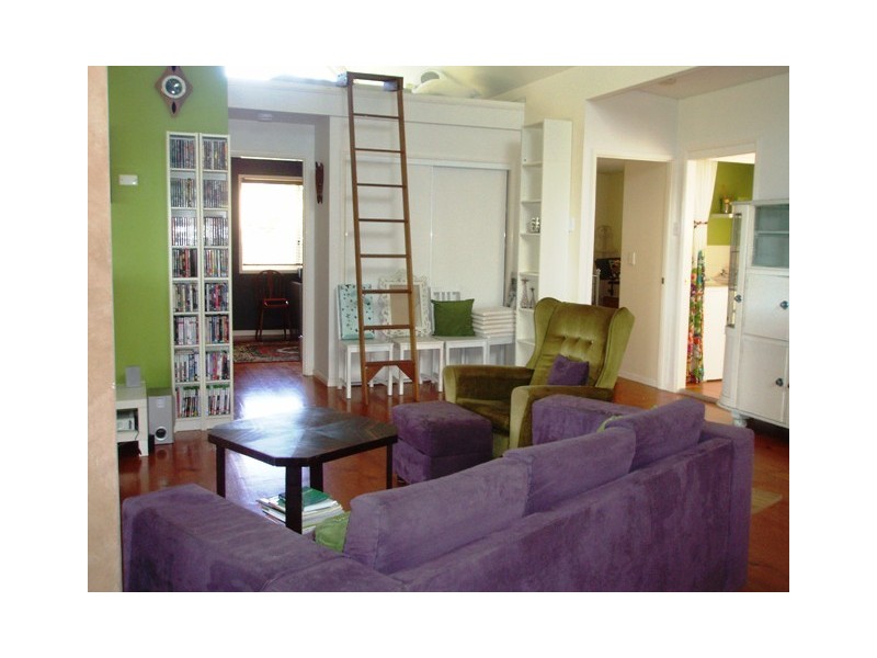 Eagle Heights QLD 4271