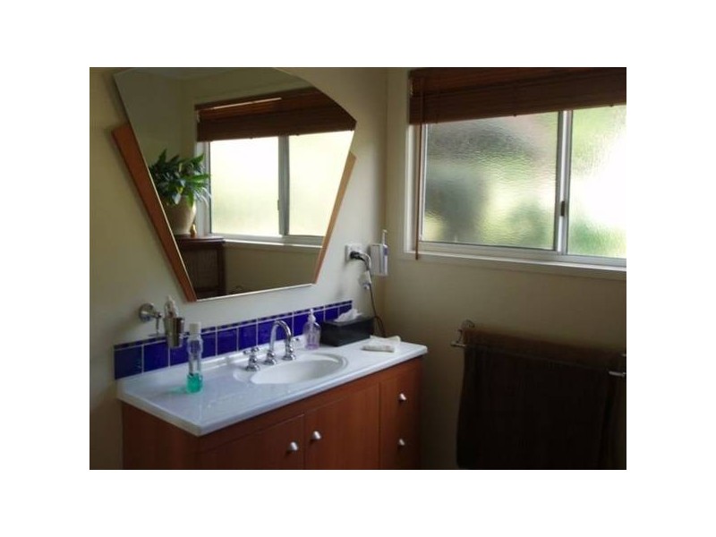 Eagle Heights QLD 4271