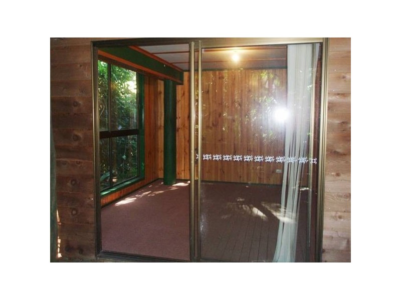 Eagle Heights QLD 4271