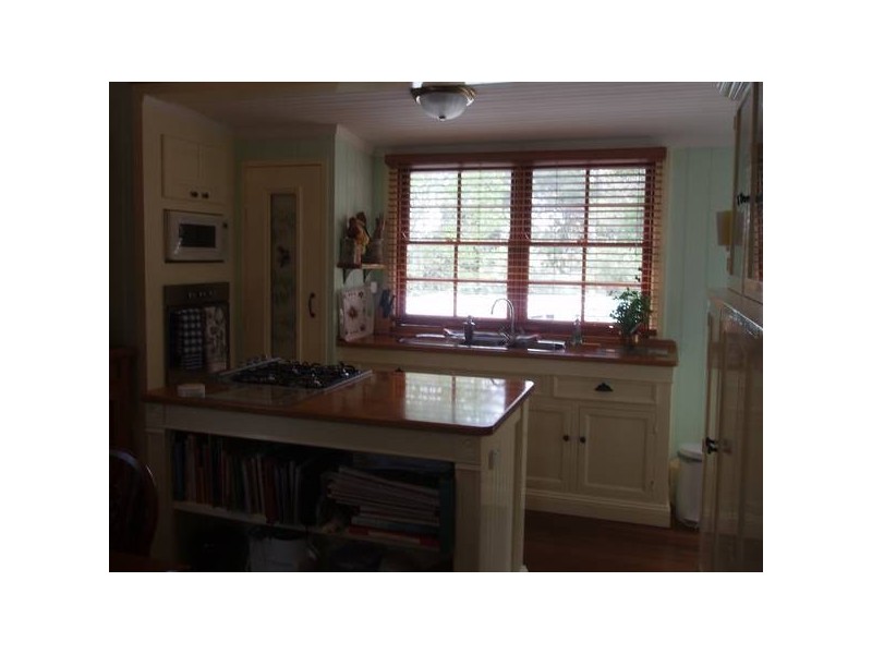 Eagle Heights QLD 4271