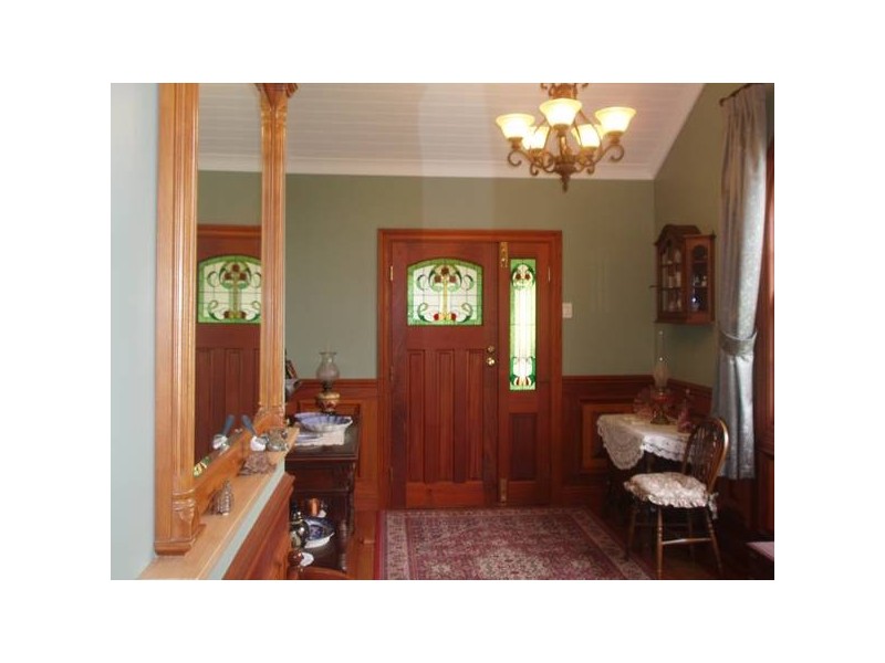 Eagle Heights QLD 4271