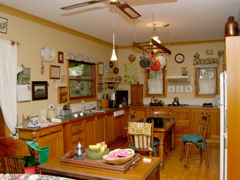 Eagle Heights QLD 4271