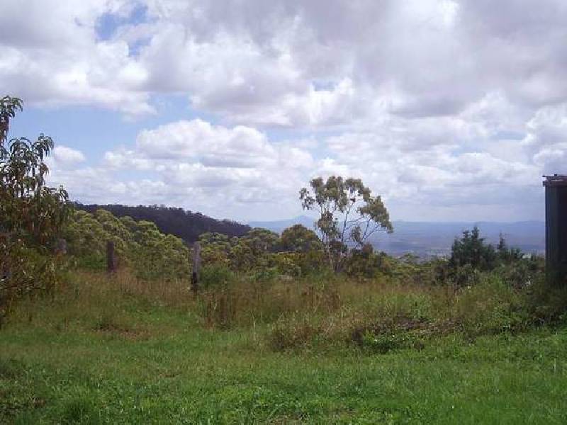 Eagle Heights QLD 4271