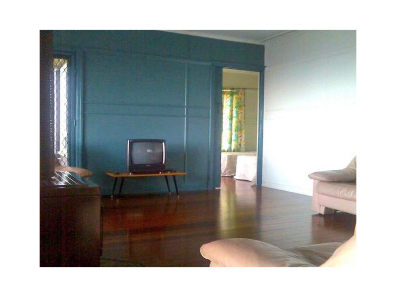 Eagle Heights QLD 4271