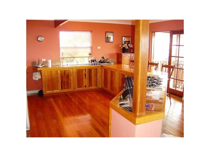 Eagle Heights QLD 4271