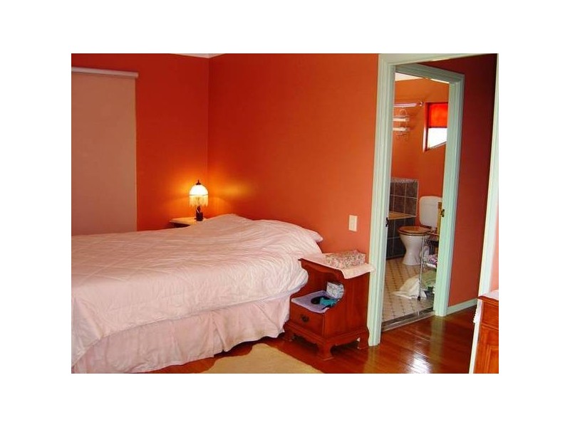 Eagle Heights QLD 4271