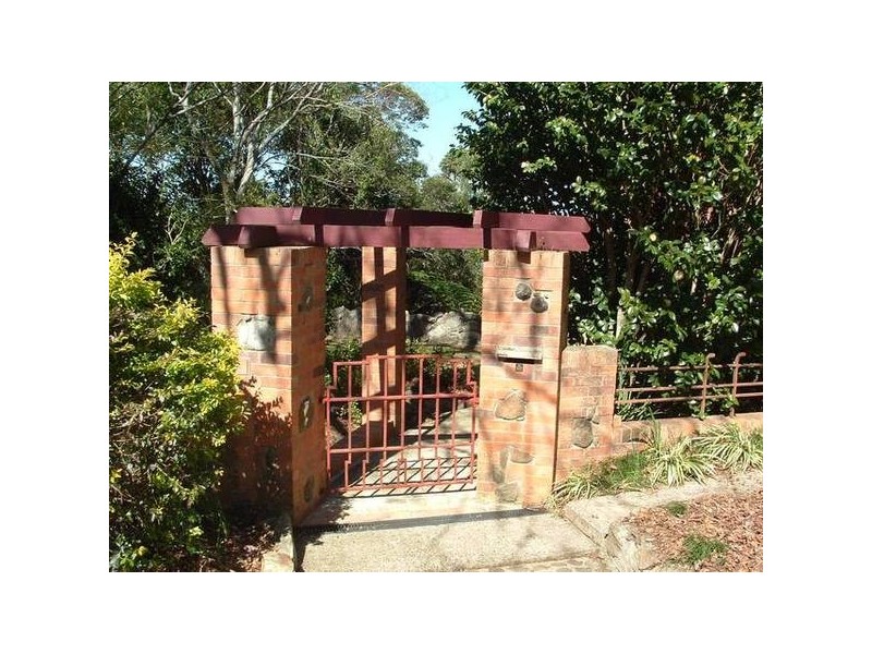 Eagle Heights QLD 4271