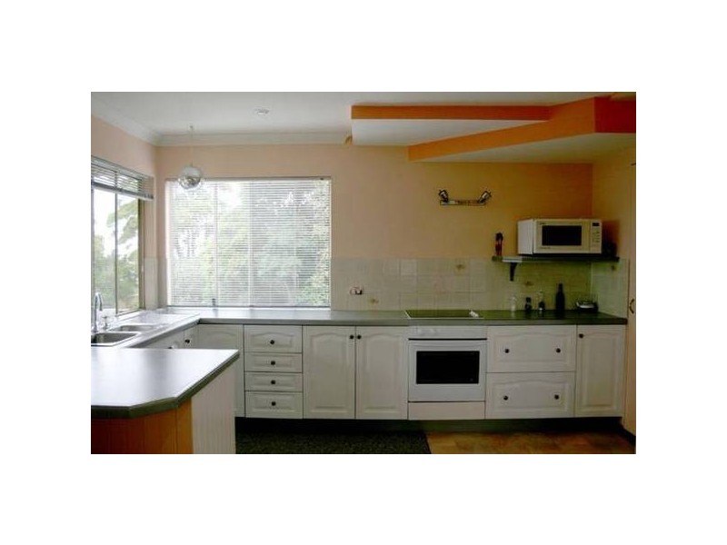 Eagle Heights QLD 4271