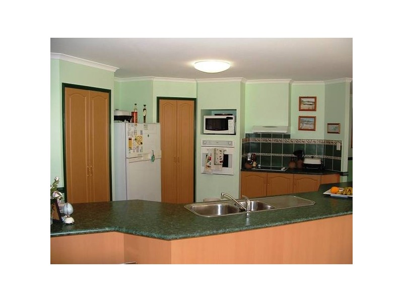 Wongawallan QLD 4210