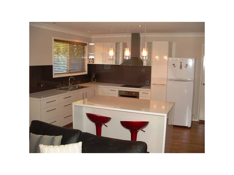 105 Kinabalu Drive, Eagle Heights QLD 4271