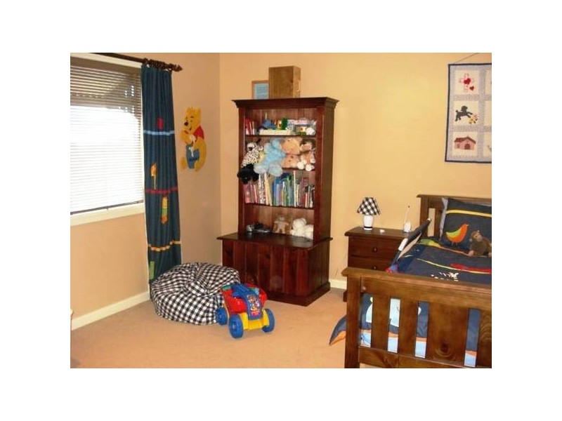 Eagle Heights QLD 4271