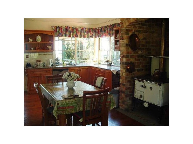 238-240 Macdonnell Road, Eagle Heights QLD 4271