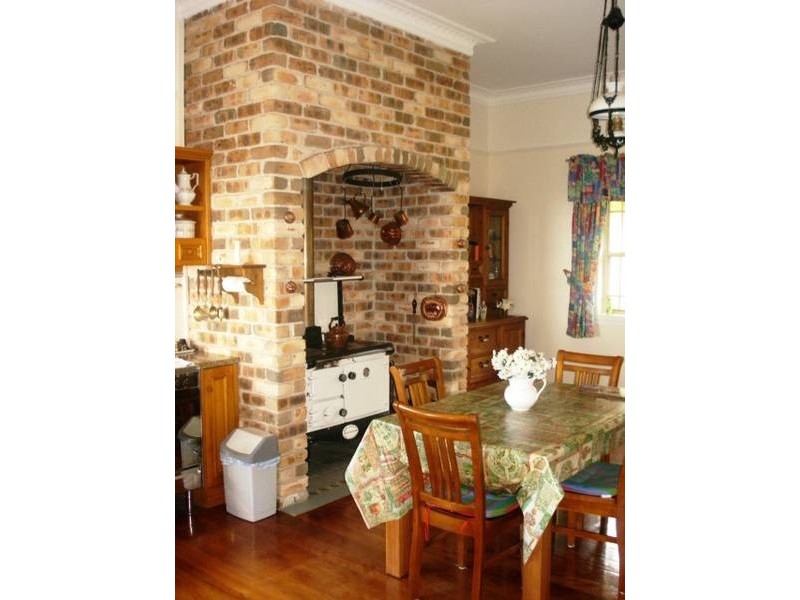 238-240 Macdonnell Road, Eagle Heights QLD 4271