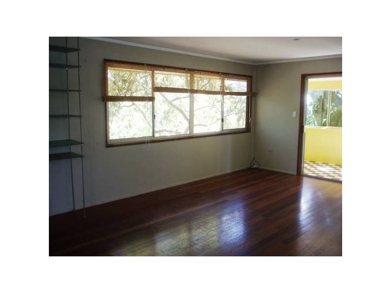 Eagle Heights QLD 4271