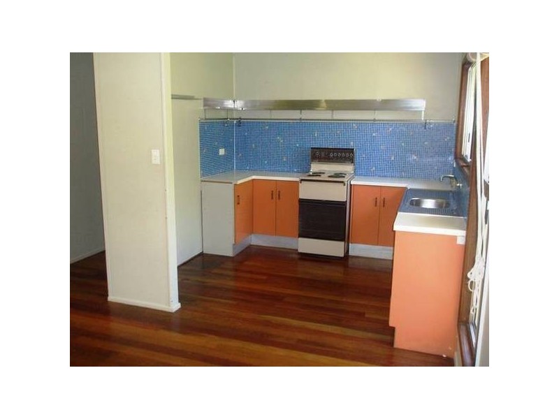 Eagle Heights QLD 4271