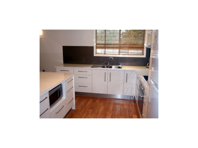 Eagle Heights QLD 4271