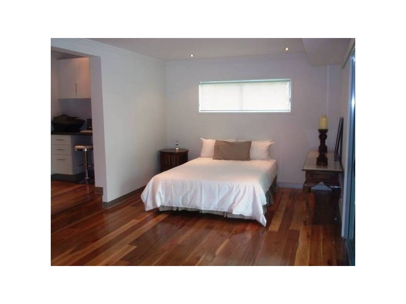 Eagle Heights QLD 4271