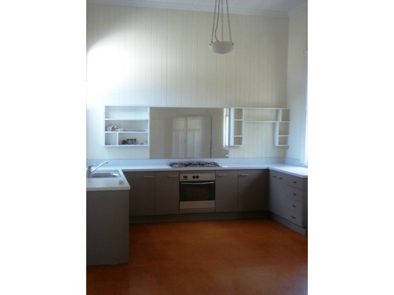 Eagle Heights QLD 4271