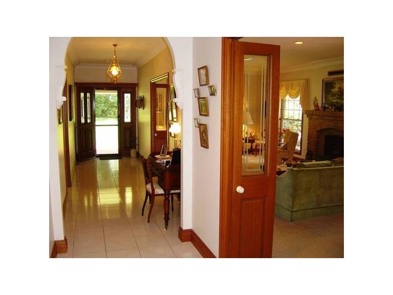 Eagle Heights QLD 4271