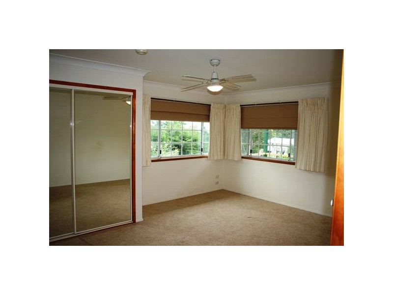 Eagle Heights QLD 4271