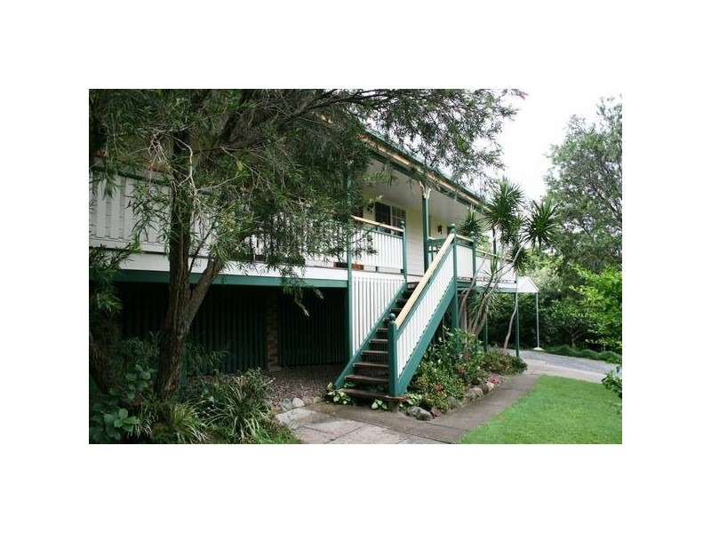 Eagle Heights QLD 4271