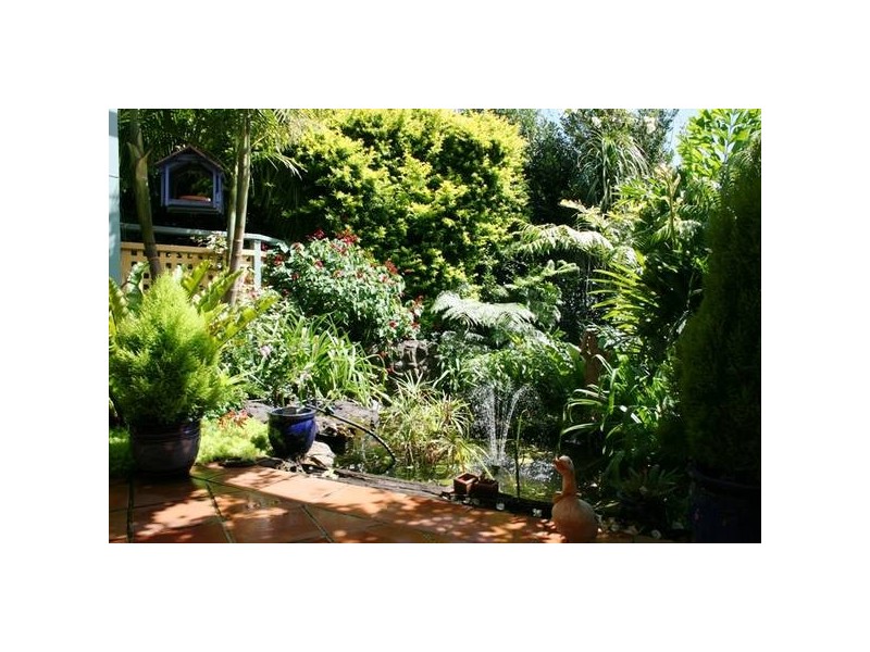 Eagle Heights QLD 4271