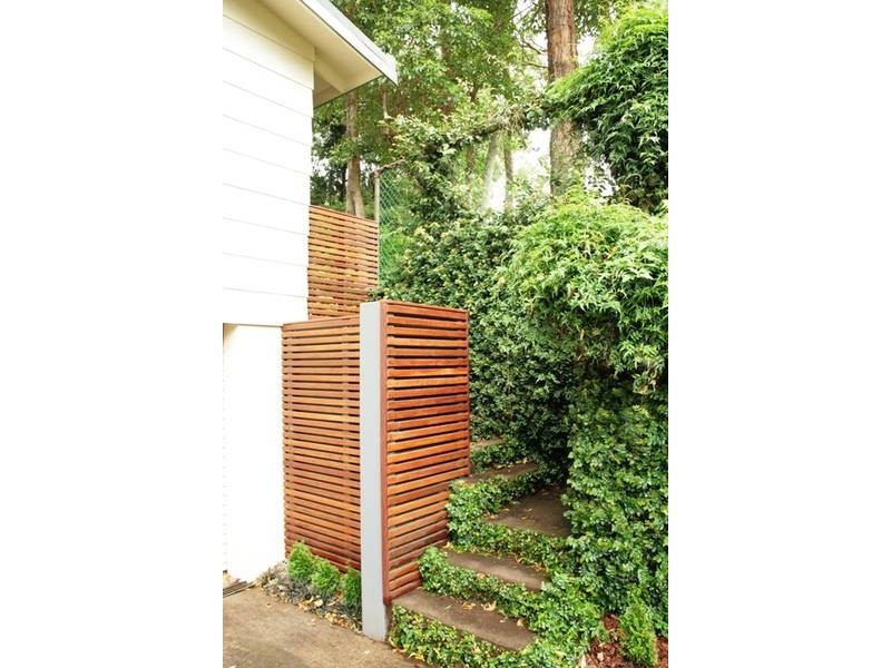 Eagle Heights QLD 4271
