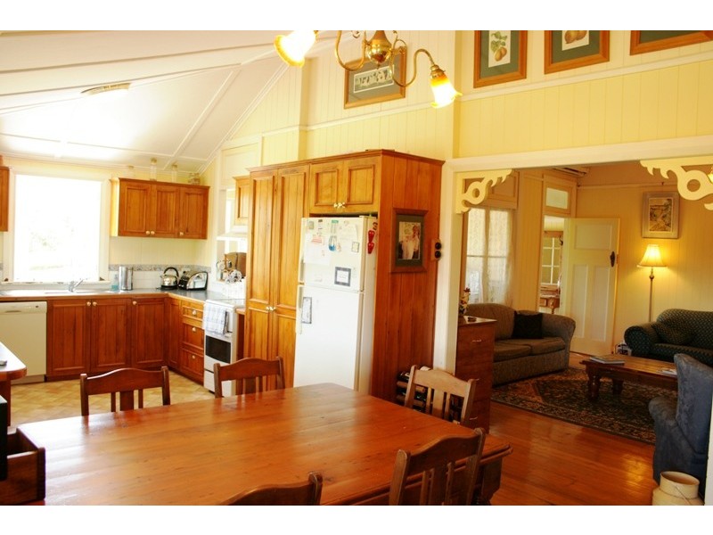 North Tamborine QLD 4272