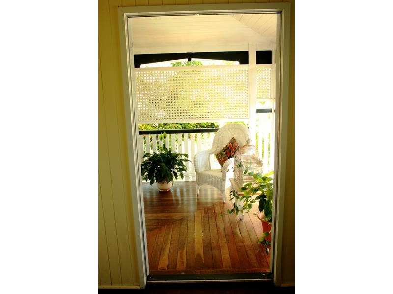 Eagle Heights QLD 4271