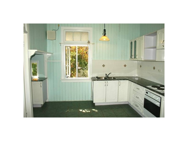 Eagle Heights QLD 4271
