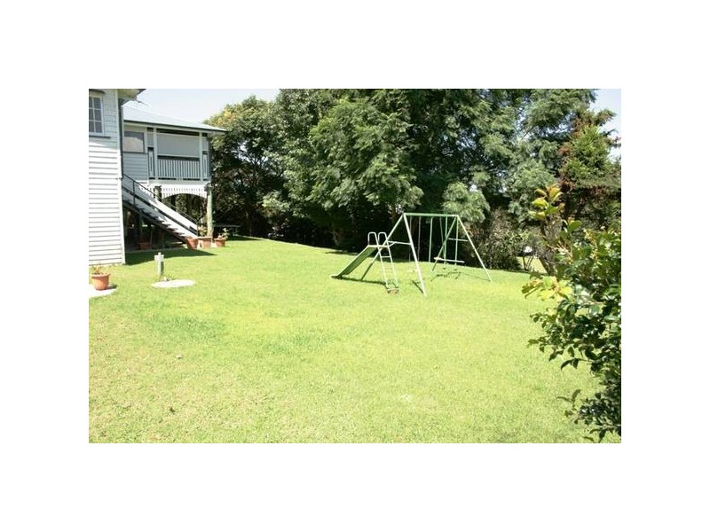 Eagle Heights QLD 4271