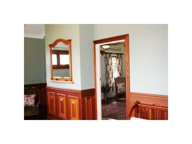 Eagle Heights QLD 4271
