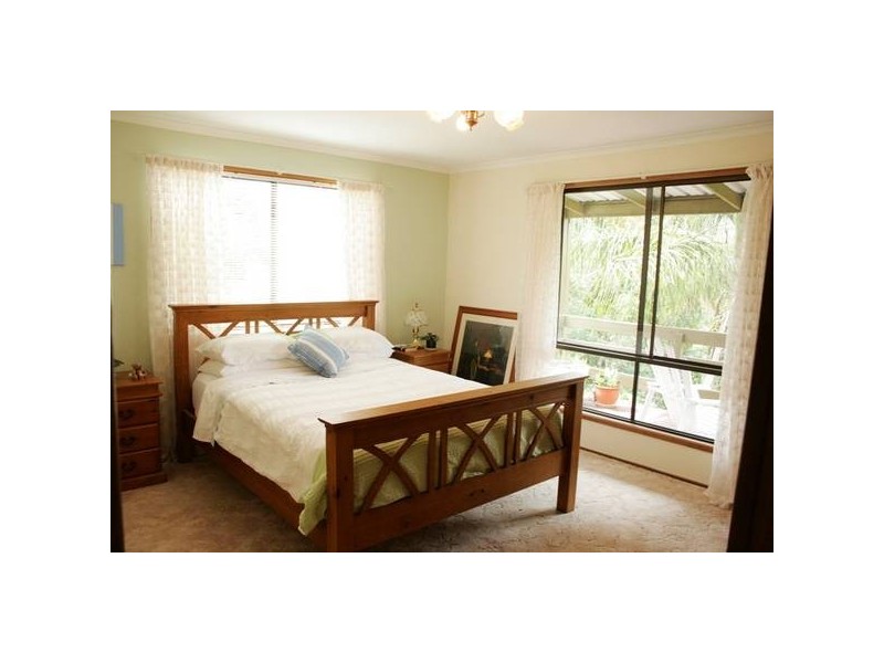 Eagle Heights QLD 4271