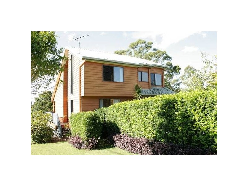 Eagle Heights QLD 4271