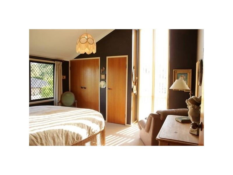 Eagle Heights QLD 4271