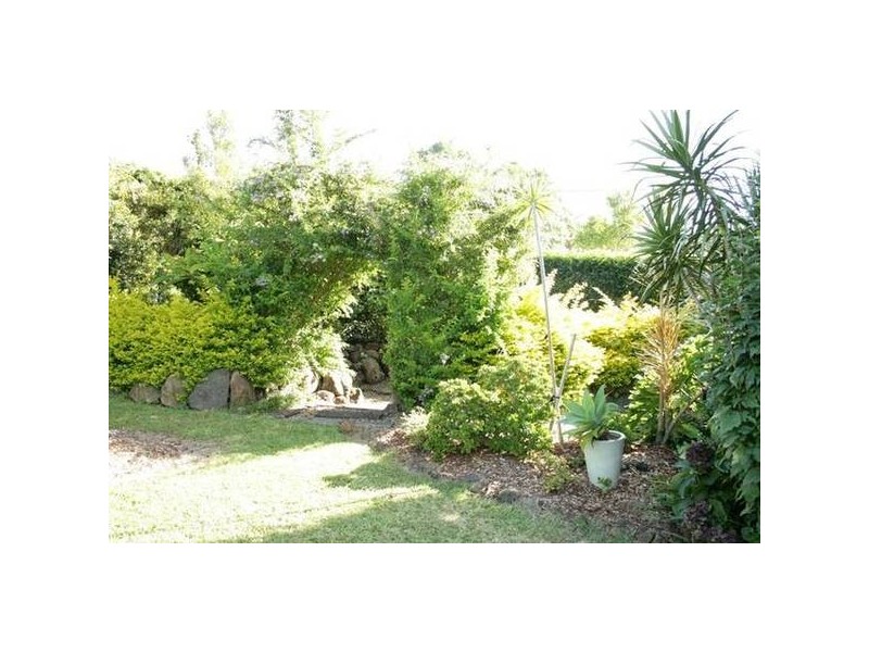 Eagle Heights QLD 4271