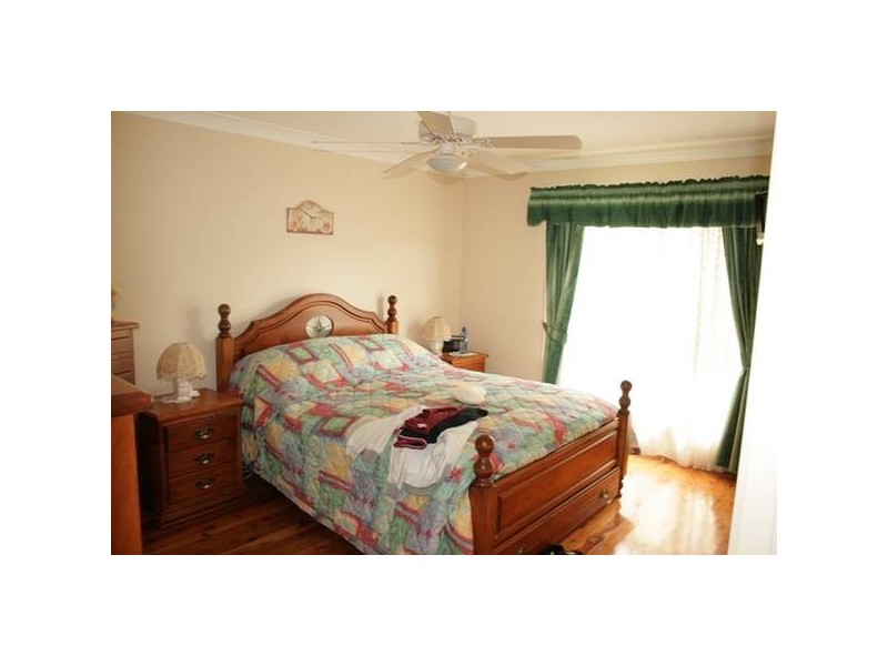 Eagle Heights QLD 4271