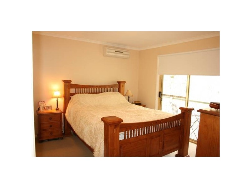 Eagle Heights QLD 4271