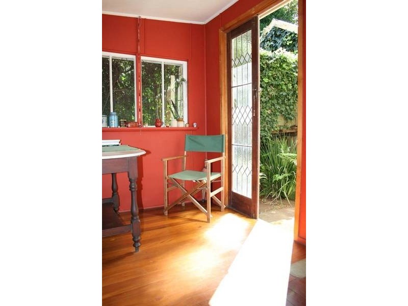 Eagle Heights QLD 4271