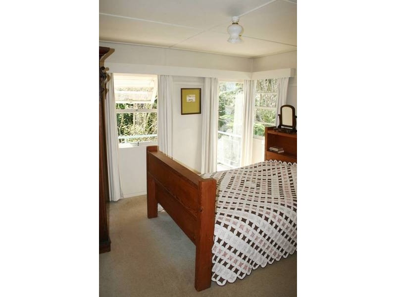 Eagle Heights QLD 4271