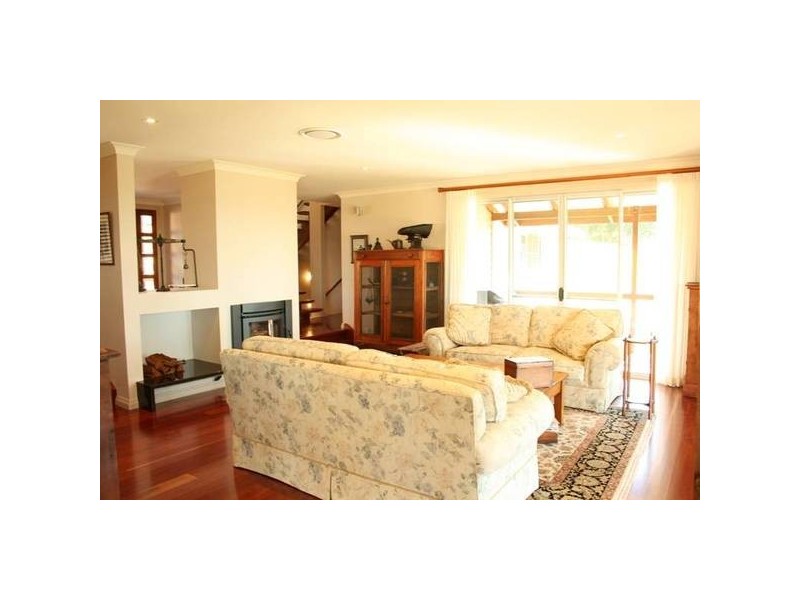 Eagle Heights QLD 4271