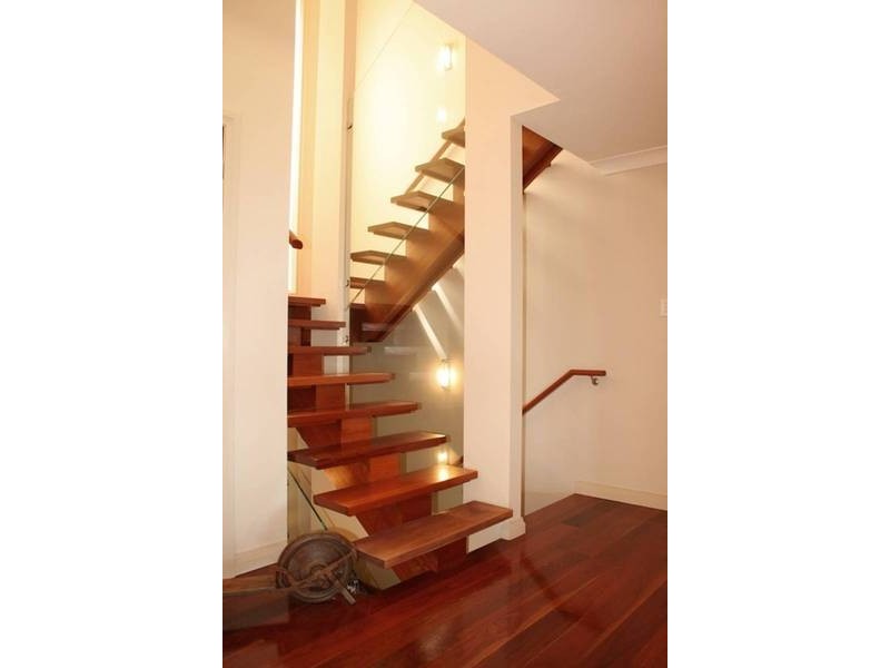 Eagle Heights QLD 4271