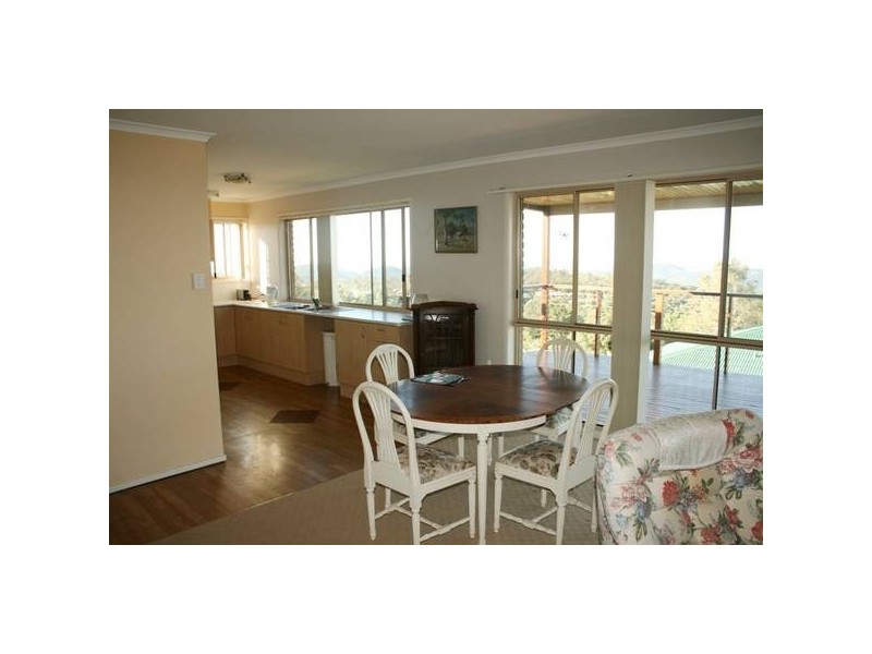 Eagle Heights QLD 4271