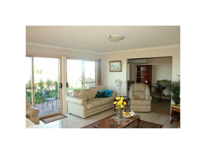 Eagle Heights QLD 4271