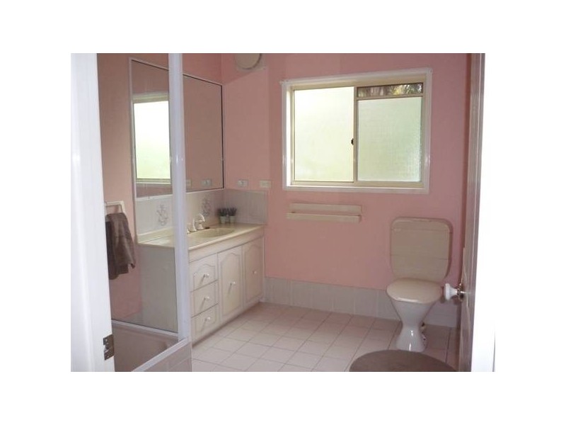 Eagle Heights QLD 4271