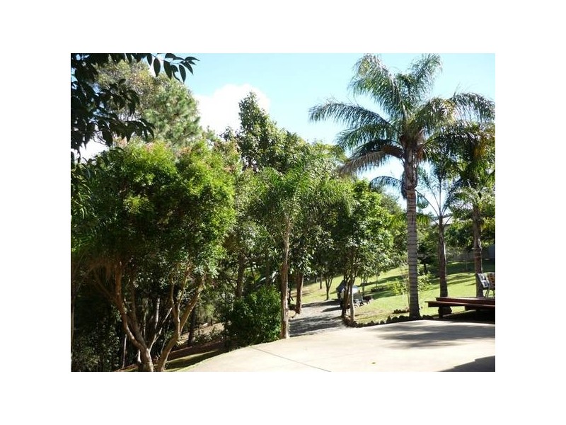 Eagle Heights QLD 4271