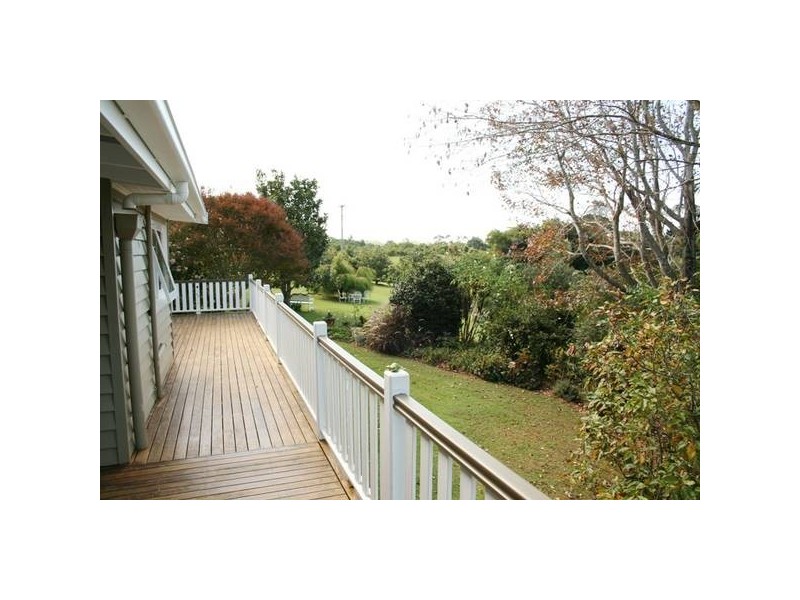 North Tamborine QLD 4272