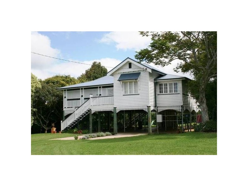 Eagle Heights QLD 4271